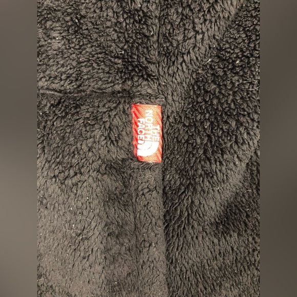 The North Face women’s‎ Medium Black Fuzzy 1/4 Zip Fleece Pullover Preowned - Picture 3 of 4